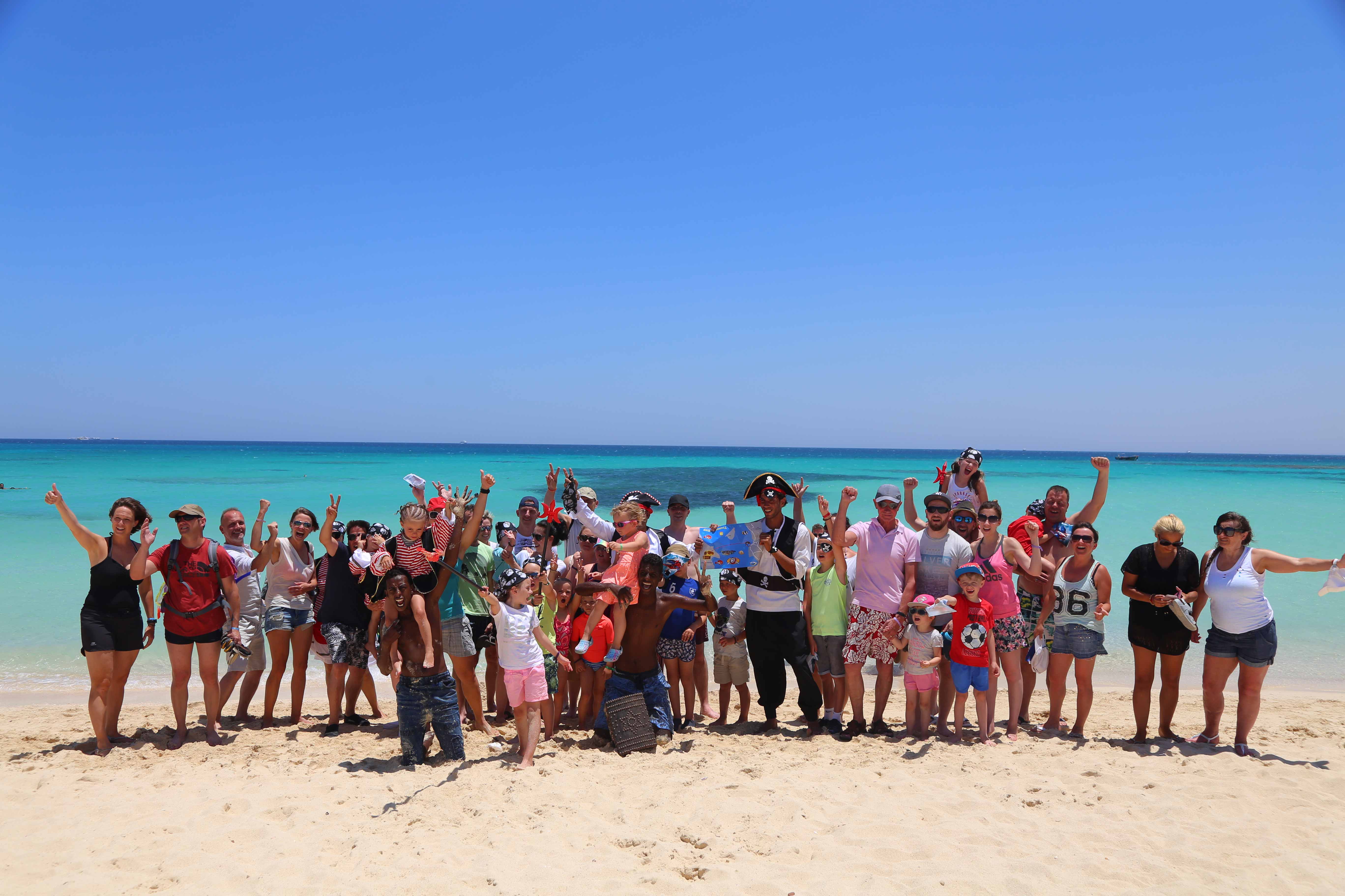 Pirates Sailing Boat – Ras Mohamed & White Island Cruise